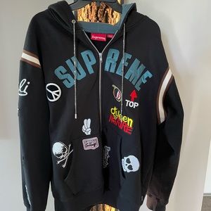 Supreme hoodie